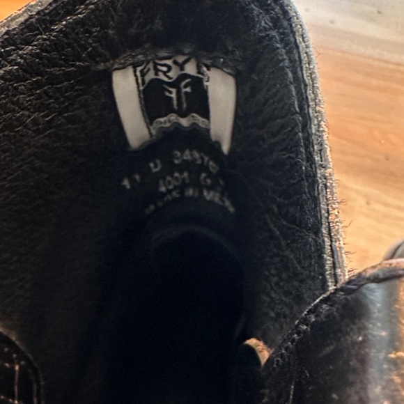 Frye Distressed Black Leather Smith Harness Men's Boots - Picture 10 of 10